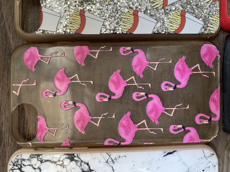 Vând Huse Iphone 6-7-8-SE 2020-SE3 2022