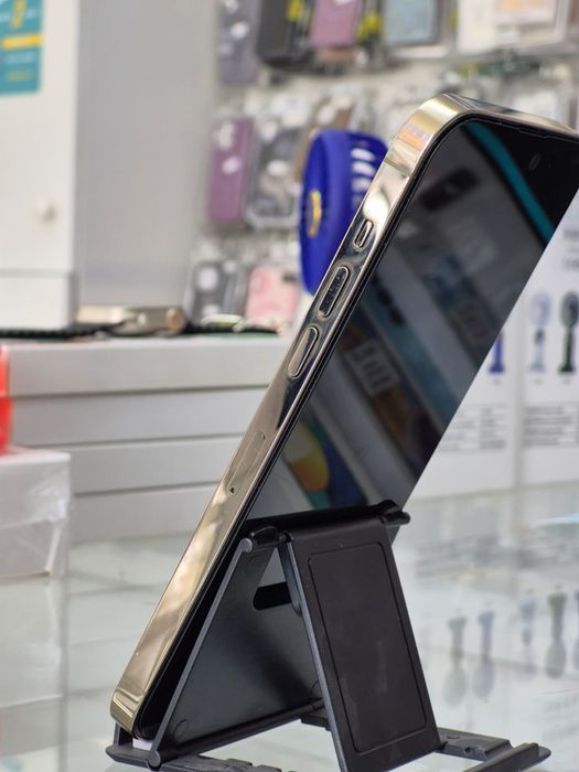 Vand iphone 14 PRO MAX stare impecabila fara zgarietura!