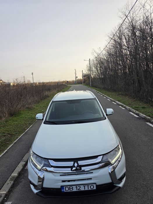 Mitsubishi outlander 2016 2.2 diesel