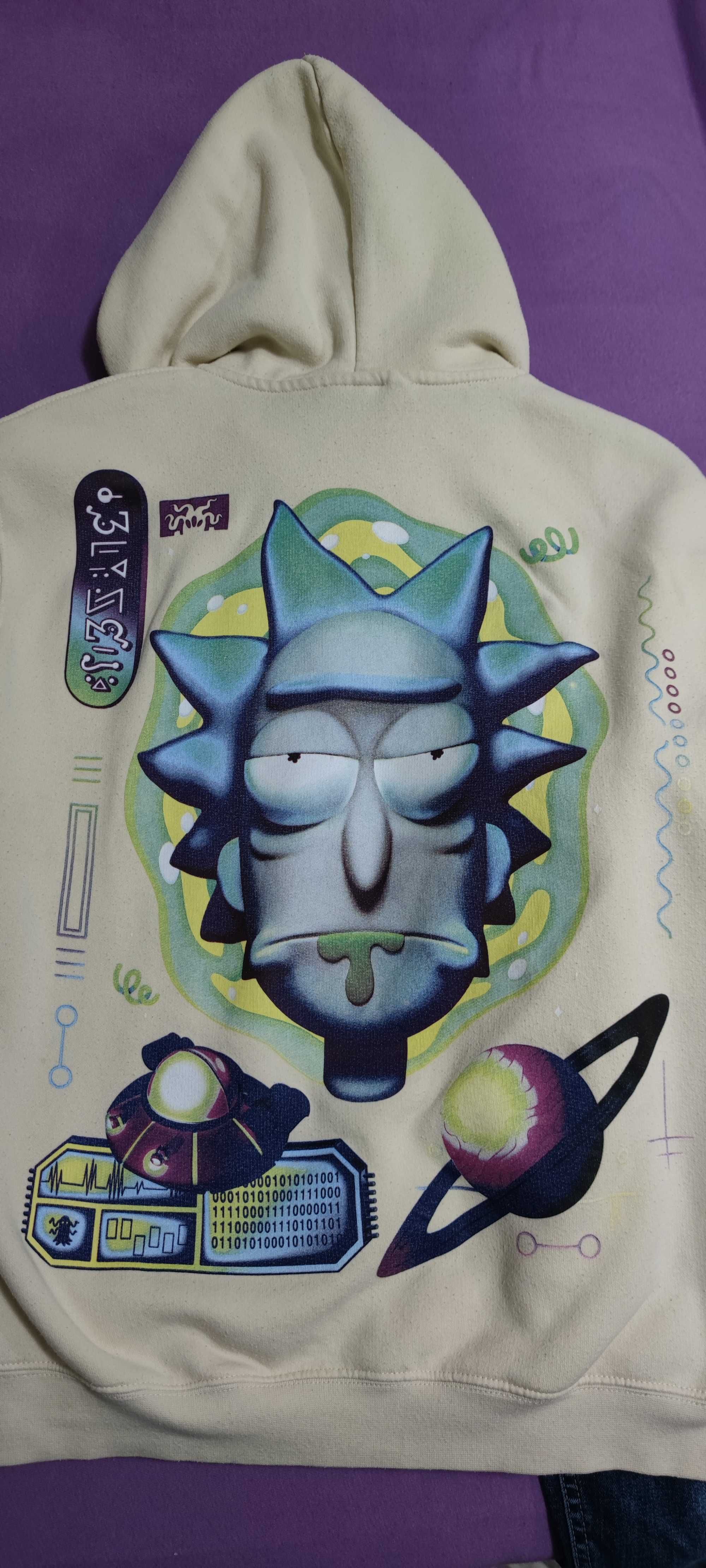 Hanorac Rick&Morty ( Pull&BEAR )