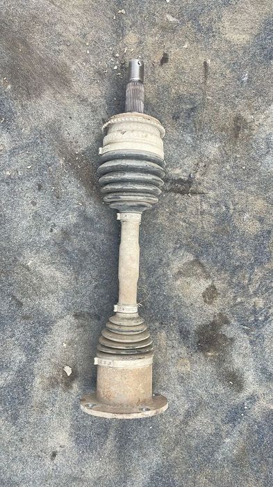 Planetara dreapta fata Mitsubishi Pajero 3.2 DID