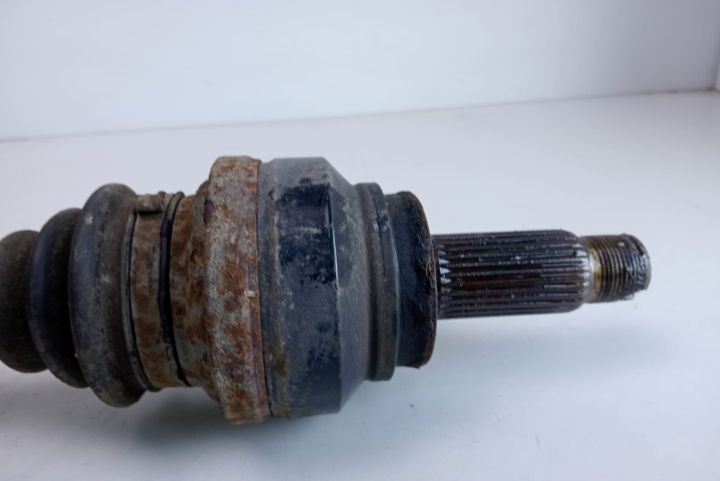 Planetara dreapta 7581022AI01 BMW Seria 5 F10