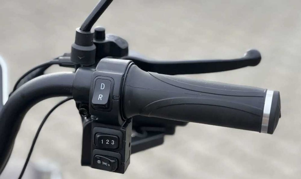 Triciclu THOR SuperXL gri 650W - fara permis