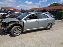 toyota avensis 2,2 D4d-тойота авенсис 2,2 d4d на части