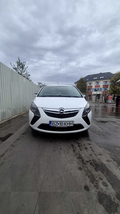 Opel zafira Tourer
