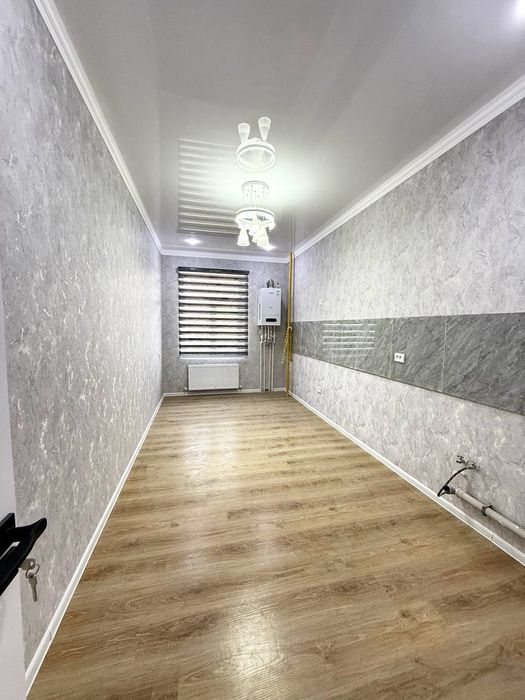 7 mkr 2 xonali uy sotiladi