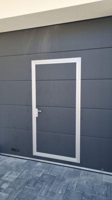 Usa de garaj/ usa rezidențiala/ usa tip rulou / usa secționala