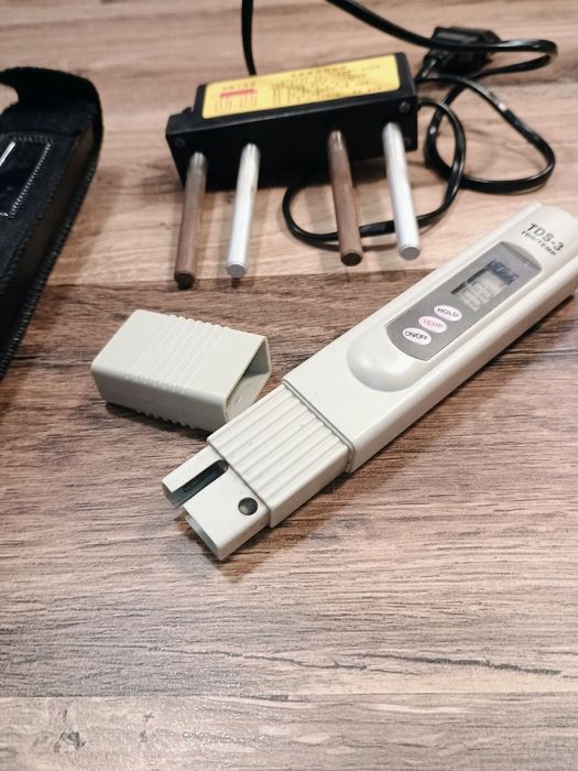 Tds metru și electrolizor testare apa