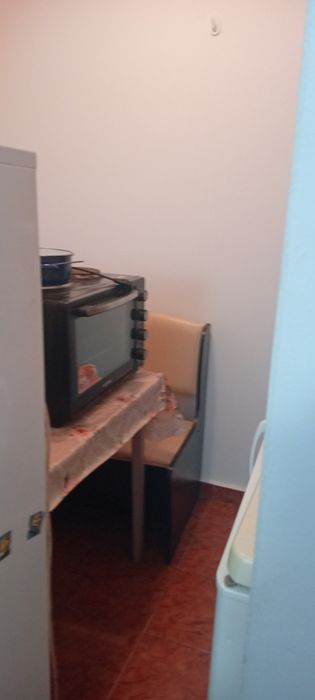 Închiriez camera camin lapus