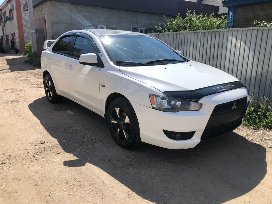 Mitsubishi Lancer 2010 1.8 бензин газ