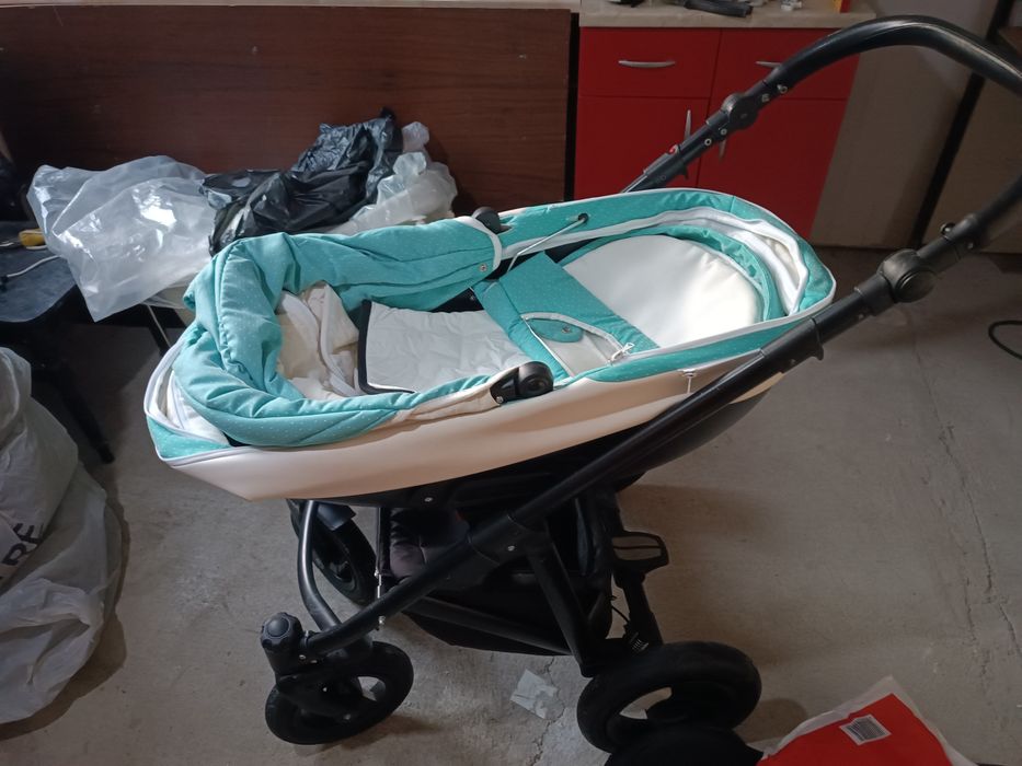 Бебешка количка летен и зимен кош