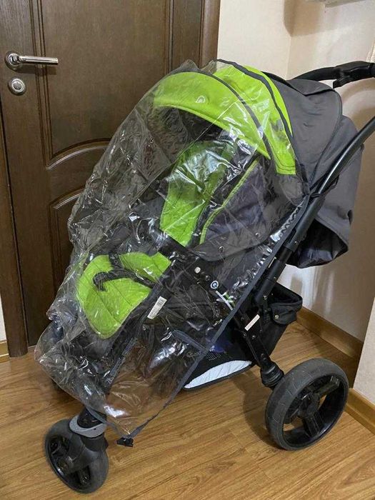 Продаю детскую коляску в идеальном состоянии!