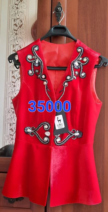 Сатылады киімдер