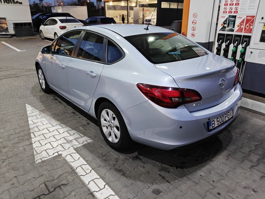 Opel Astra J 2016