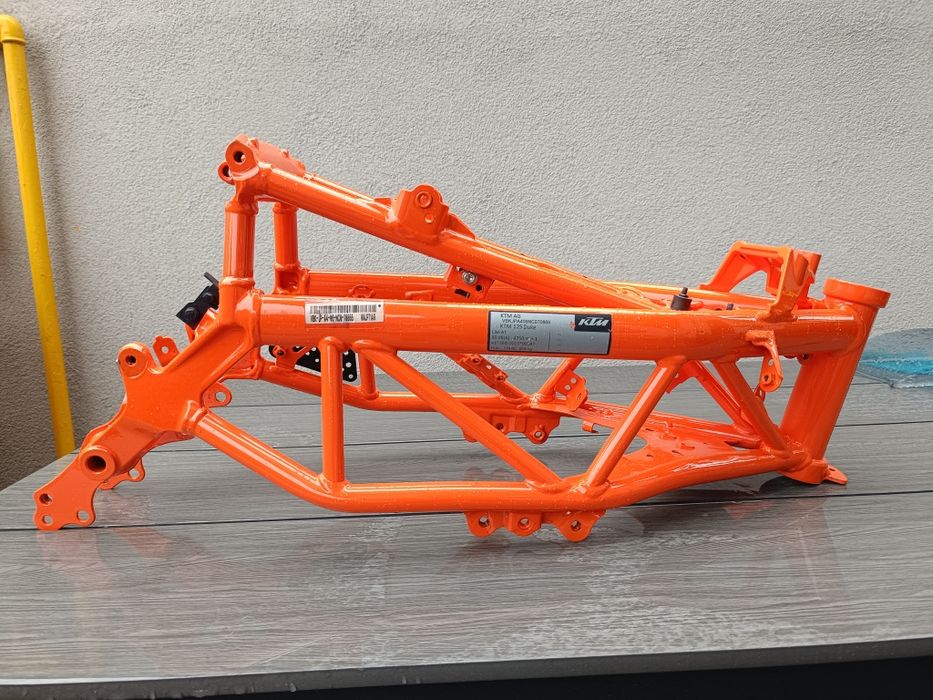 KTM duke 125 cadru cu acte an 2023