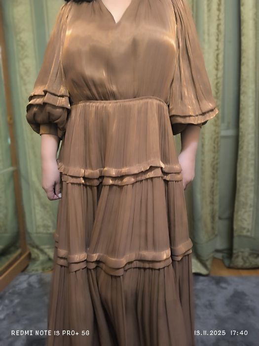 Продам женское платье