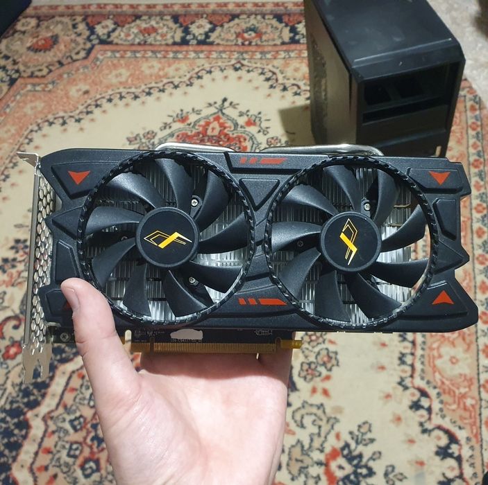Продам видеокарту RX 580