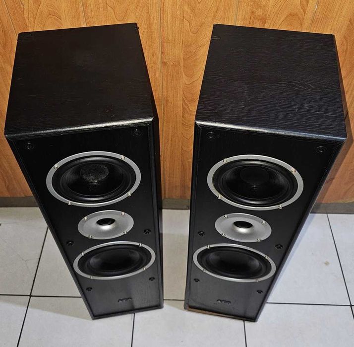 Amplificator și boxe