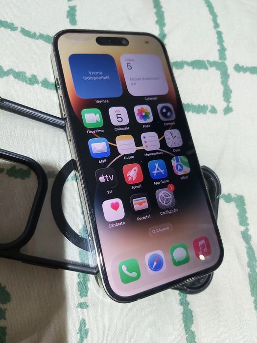 Vând iPhone 14 Pro Gold neverlocked