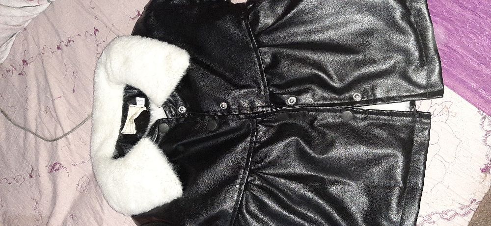 Продам куртку в хорошем состоянии