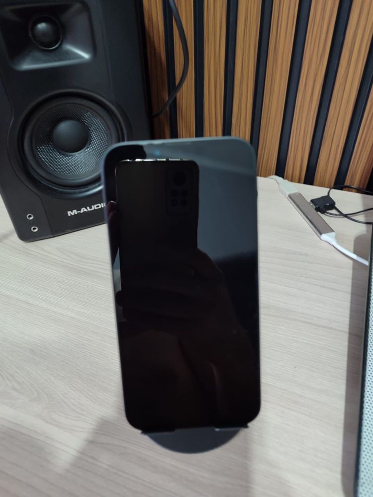 iphone 16e  128gb