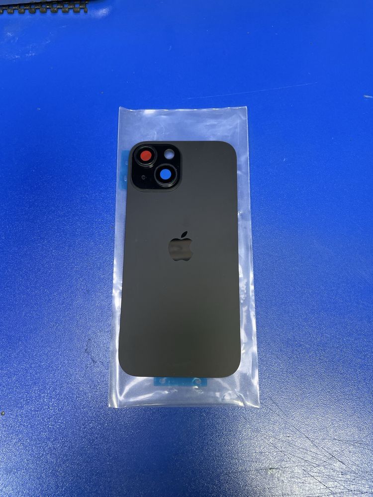 Geam Spate iPhone 15 Negru
