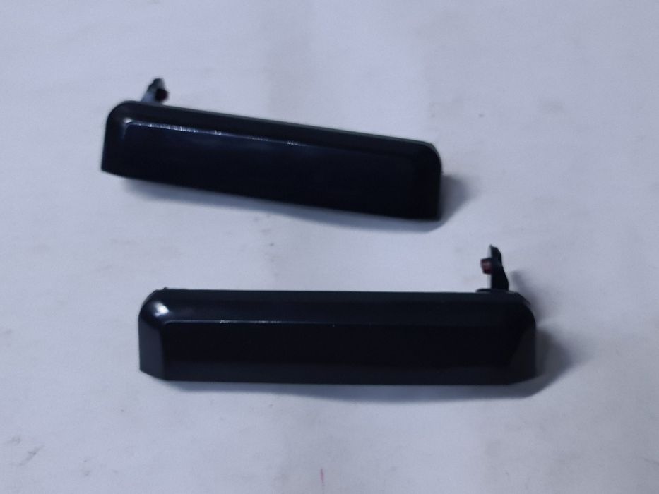 Пара ручек наружных на Ниссан Террано 1