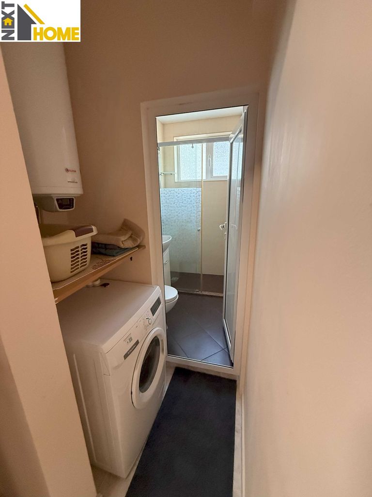 Дава се под наем Тристаен апартамент в Пловдив, Център - 95 кв.м за 612 € - Снимка #8