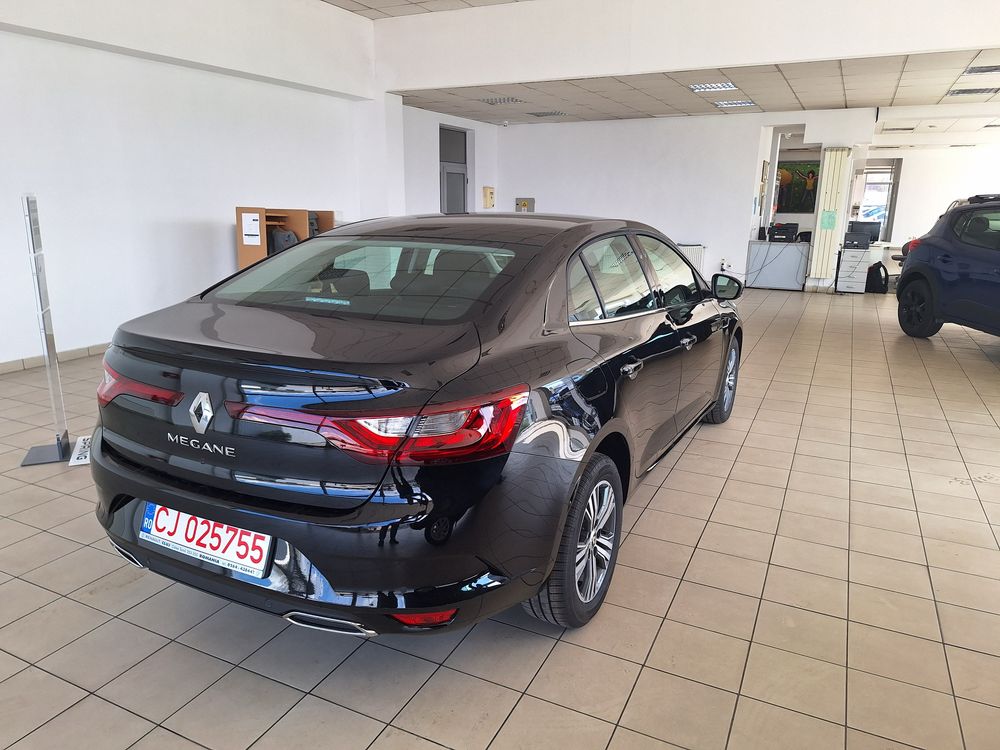 Renault Megane, in garantie pana in 04.2027