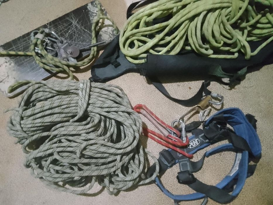 Продам Снаряжение для Альпенизма