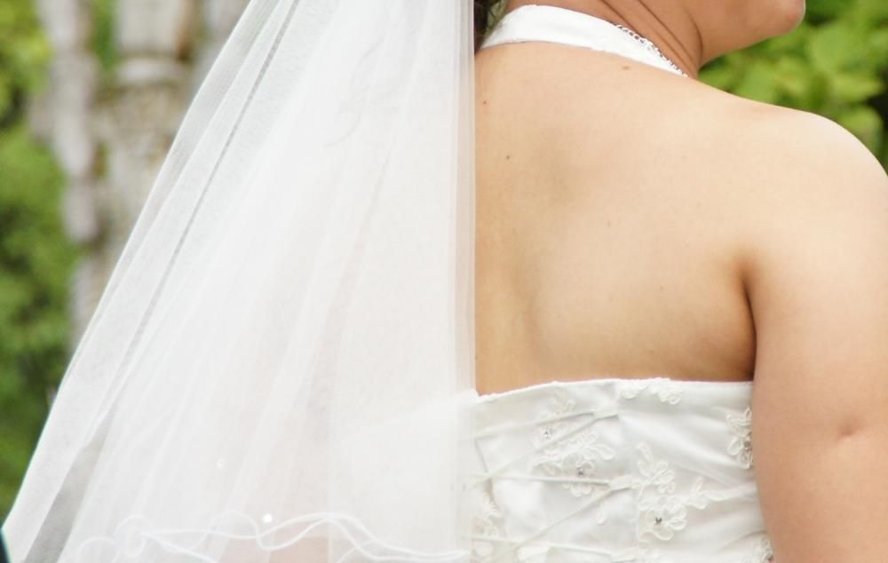 Vand rochie de mireasa