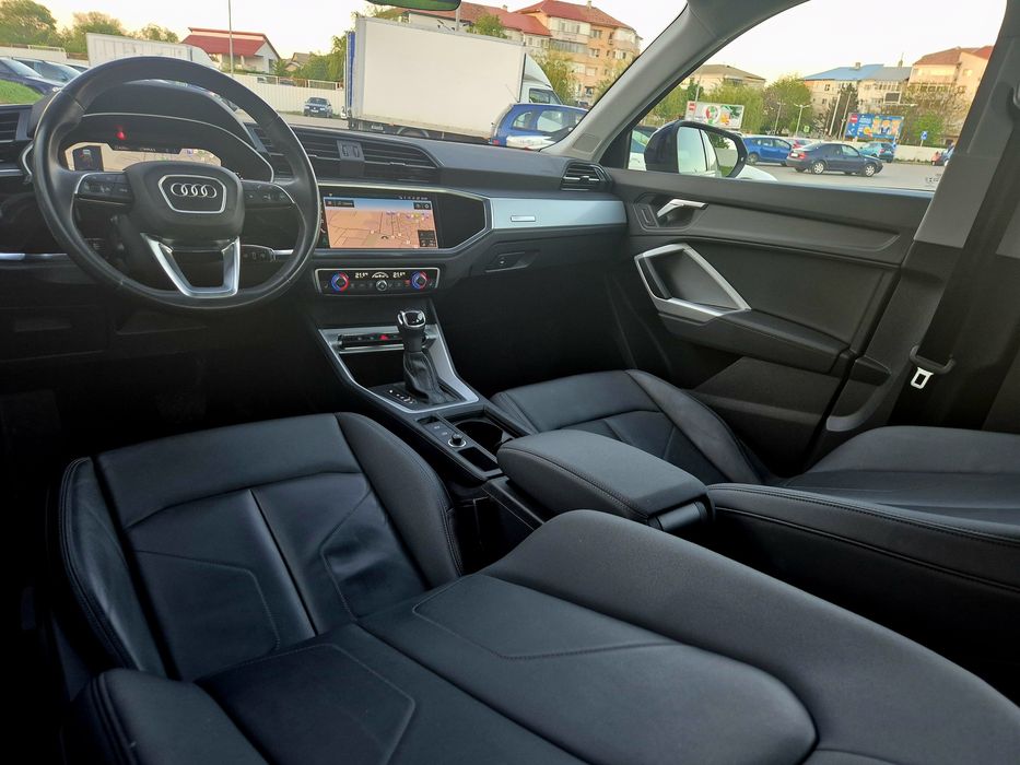 Audi Q3 Automat 2.0 Diesel 150 Cp Automat 2022 ÎNMATRICULAT