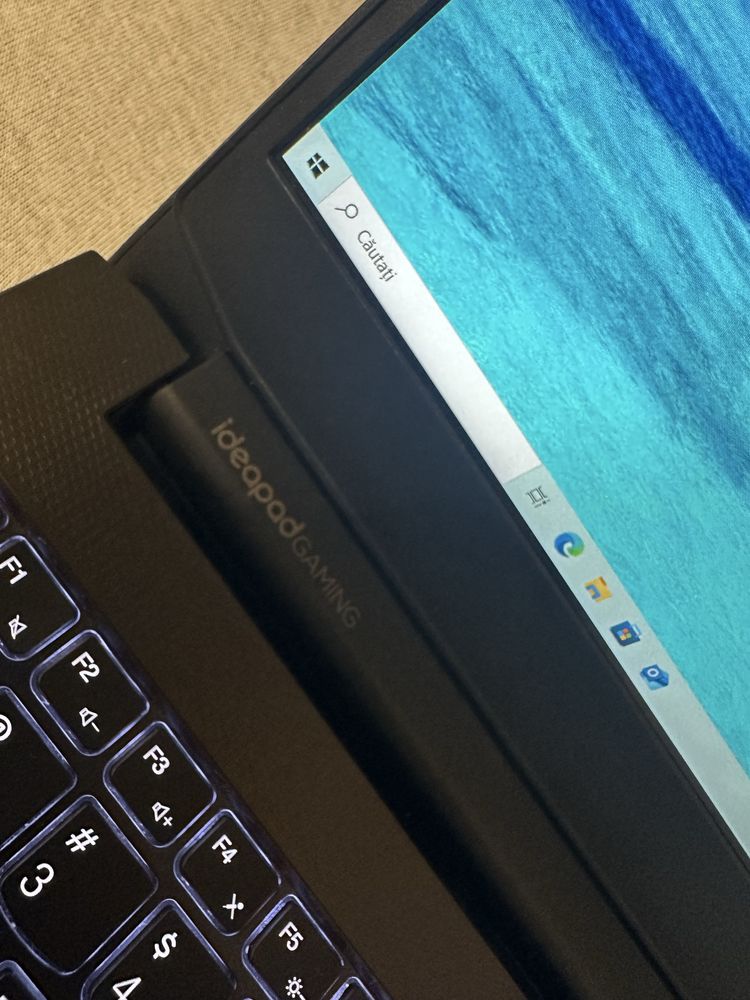 Laptop Lenovo i5-11320H / 1650 4GB / 8 gb ram NOU