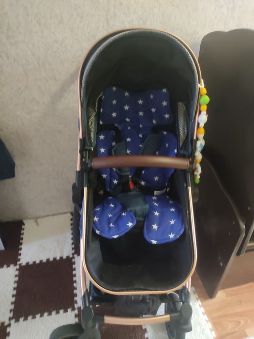 Продам коляску в идеале как новая