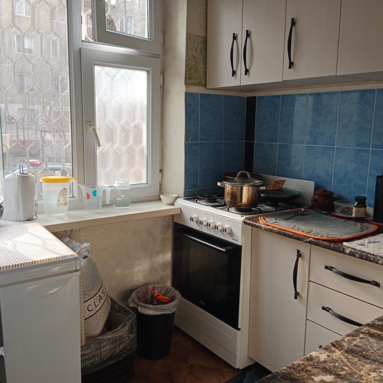 Продается 2ком в 7мкр