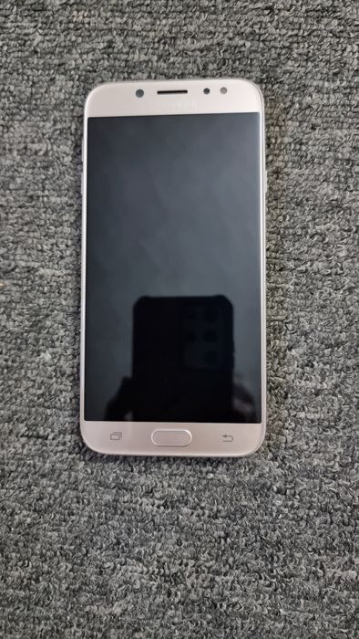 Продам Samsung j7