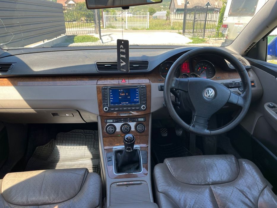 Vand/Dezmembrez Passat b6 BKP (Volan dreapta Radiat)