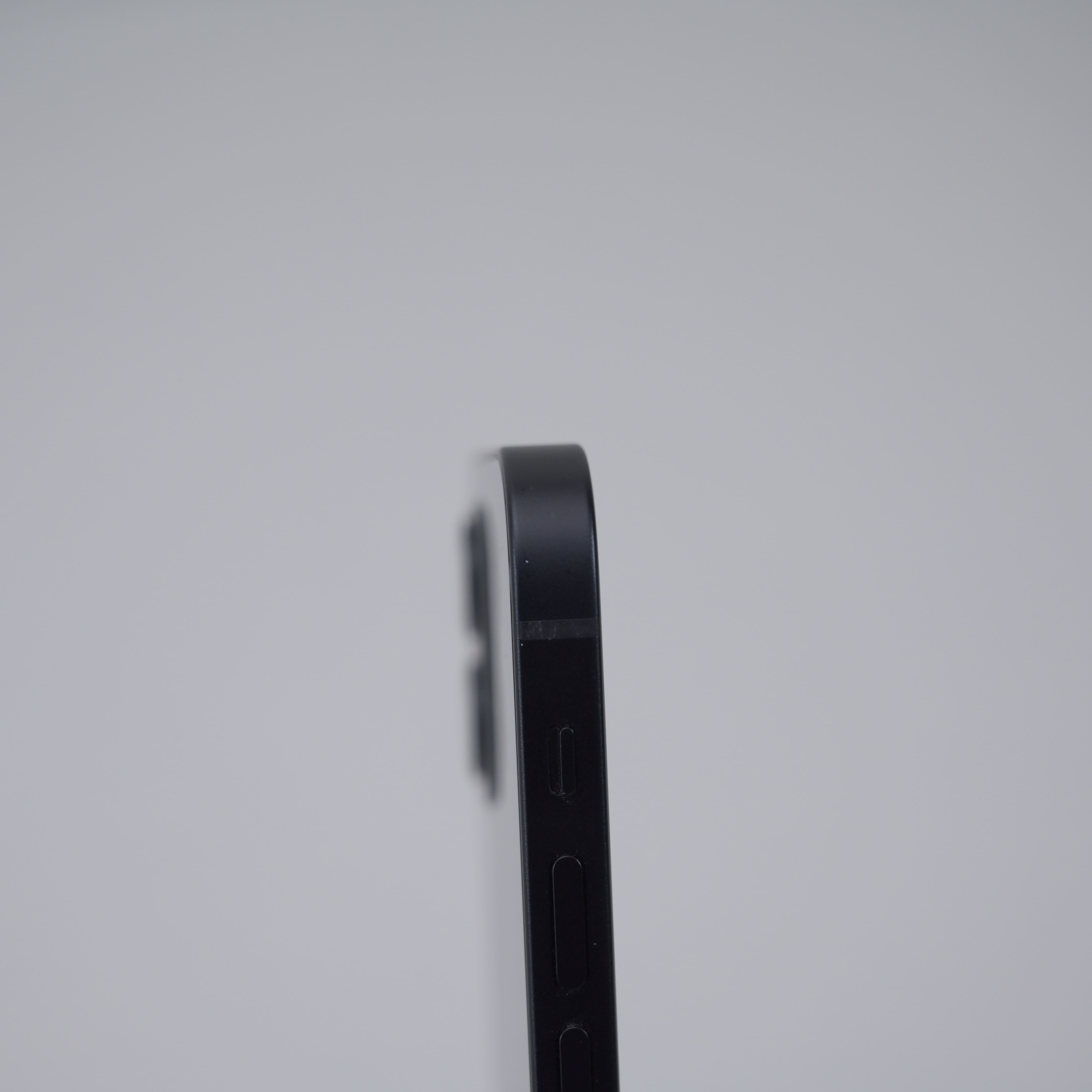 Telefon Apple iPhone 12 64GB - BSGmag