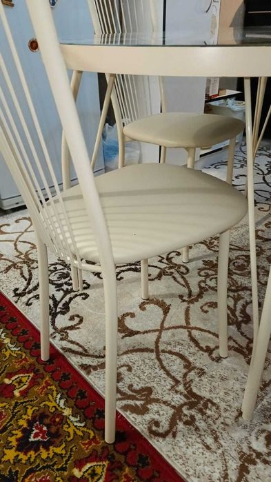 Продам стулья в отличном состоянии