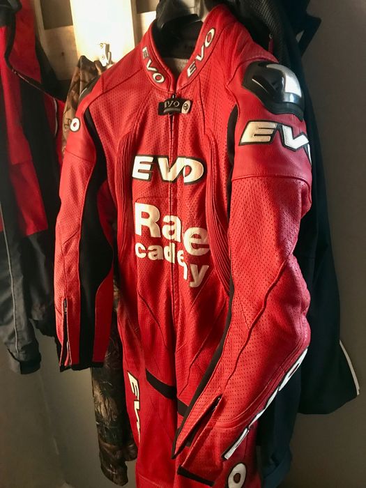 Дамски мото екип