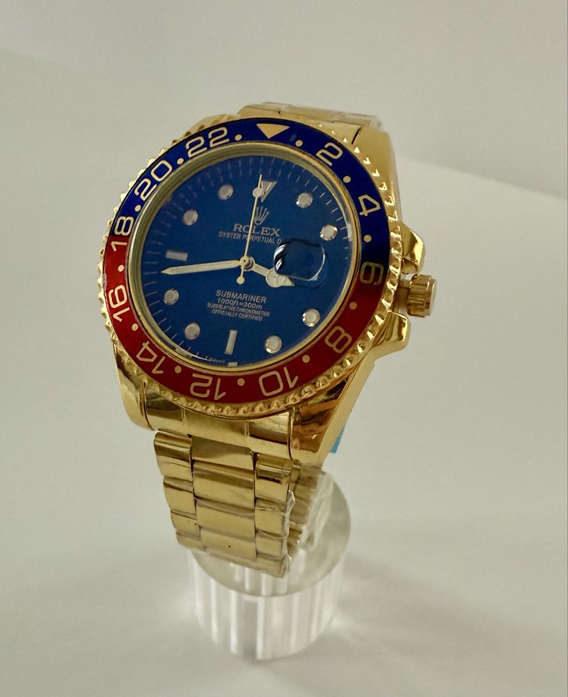 Часовник Rolex Submariner - Модели : Gold / Pepsi