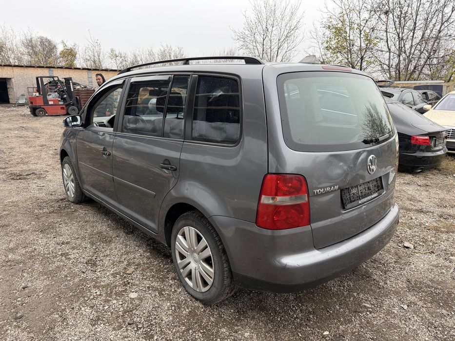 VW TUARAN 1.9 BKC 2005 G 6 степана кутия само на части