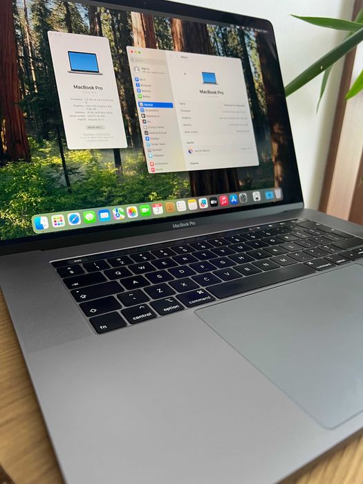 Macbook Pro 15 2019 - i9 8-nuclee, 560X, 16GB DDR4, 512GB SSD