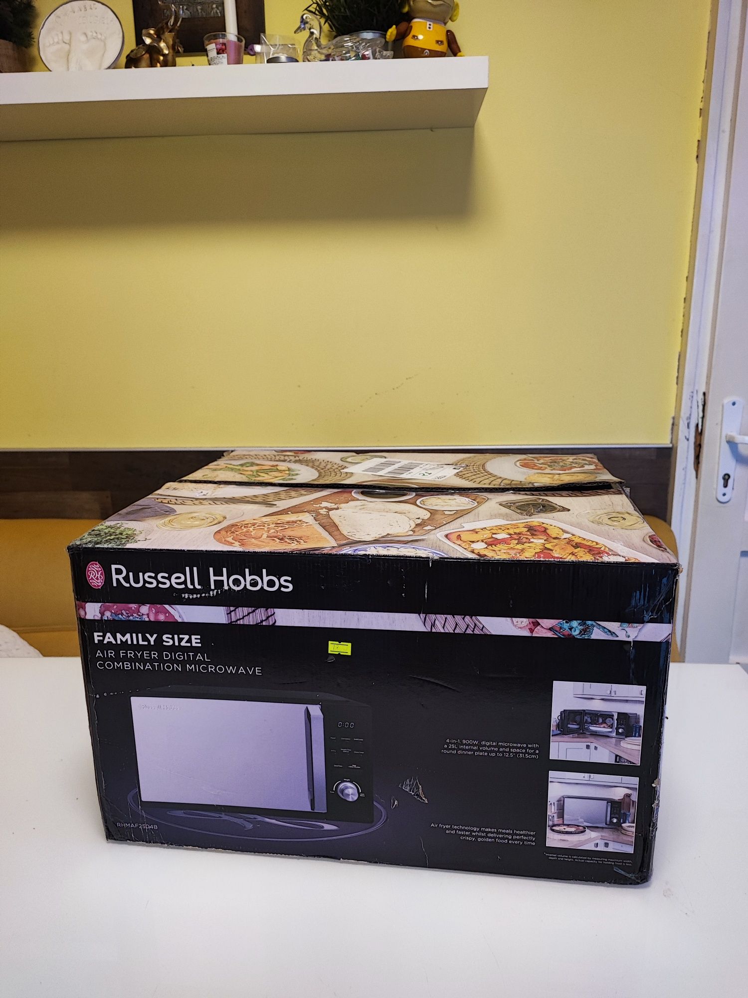 Комбинирана Микровълнова Russell Hobbs 25L нова