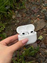 Air pods 3 в хорошем состоянии