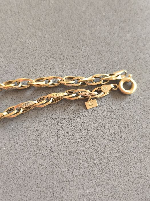 Продавам златен синджир