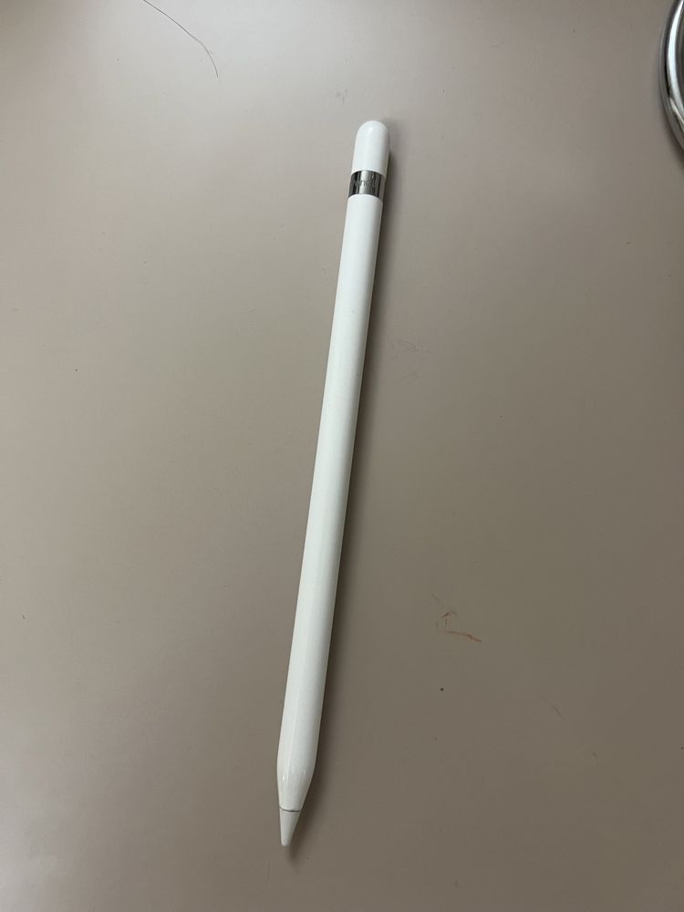 Продам Apple pensil