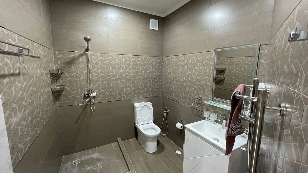 92м2+92м2 два уровня.  Яшнабадском районе (ориентир — Крестик)