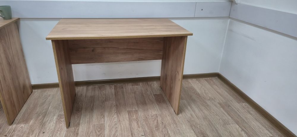 Столы для офиса.