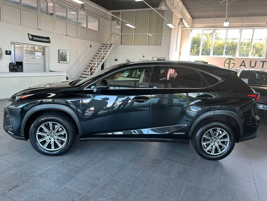 LEXUS NX300h 2,5 Hybrid  2020